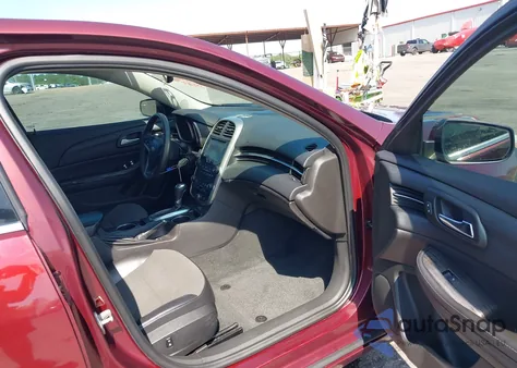 2015 Chevrolet Malibu 1Lt из США, поврежденный, VIN 1G11C5SL2FF129324